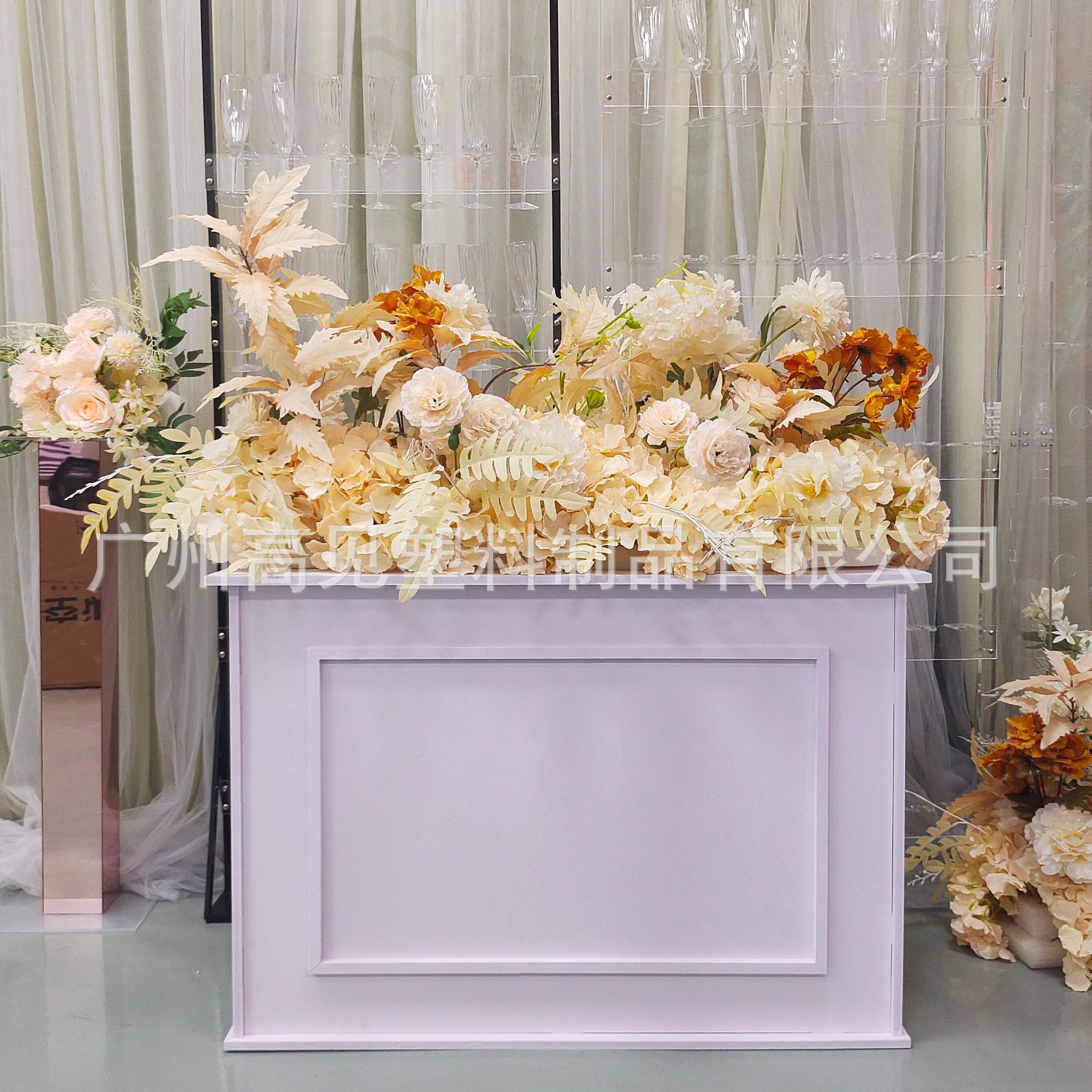 Römische Säulen als Hochzeitsd – Supply Wedding Venue Bewertung und Preis